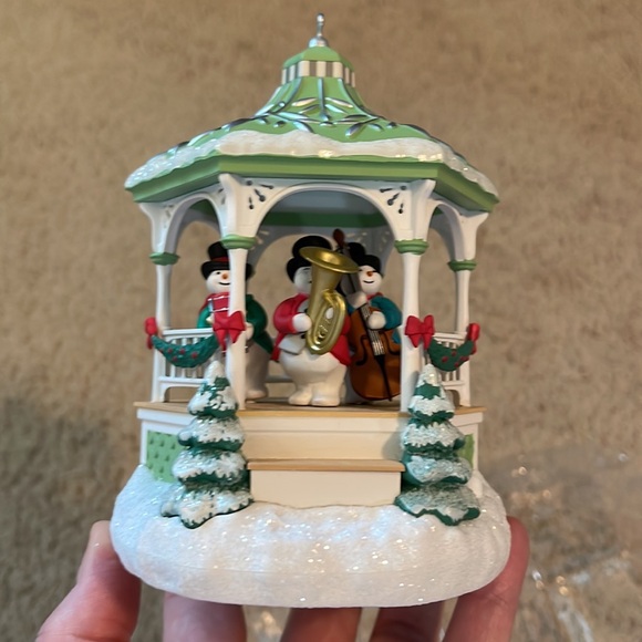 Hallmark Keepsake Ornament Club Ornament - Picture 7 of 13